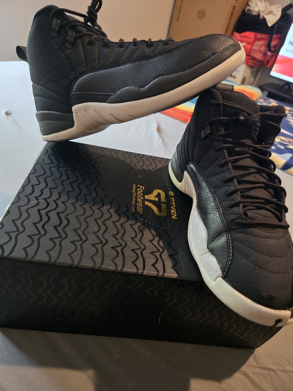 Nike Air Jordan 12 Retro Nylon Neoprene Sneakers Size 10 Black/White